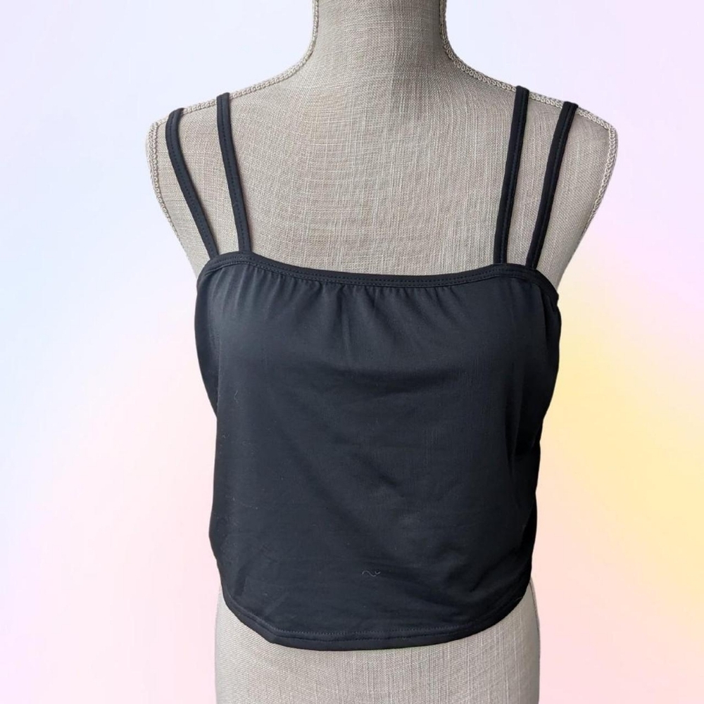 Stretchy Black crop tank with double spaghetti strap in size womens XL